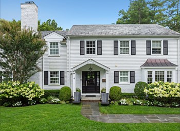 Manhasset Refined